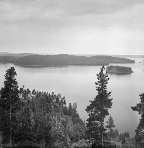 Figure 1: Into Konrad Inha, Lake Päijänne, Finland.